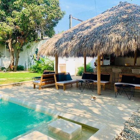 Colorada House Hostel Puerto Escondido  Kültér fotó